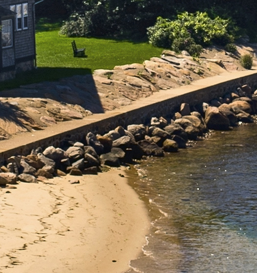  Protective Seawall in Lakefront Home